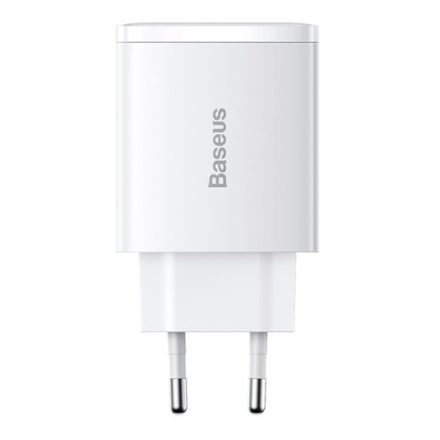 Baseus Compact 30W-os hálózati gyorstöltő Type-C, 2xUSB-A , fehér