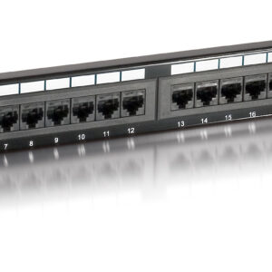 Equip 235324 patch panel, 24 port, Cat5e, 1U, fekete